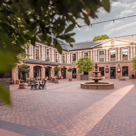 Art Hotel Roma Лиепая Экстерьер фото