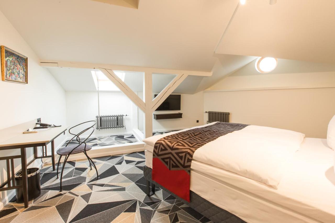 Art Hotel Roma Лиепая Экстерьер фото