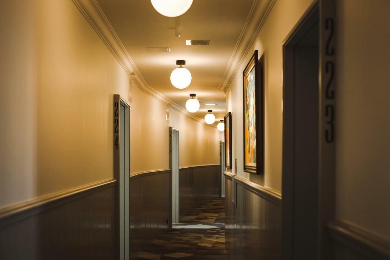 Art Hotel Roma Лиепая Экстерьер фото