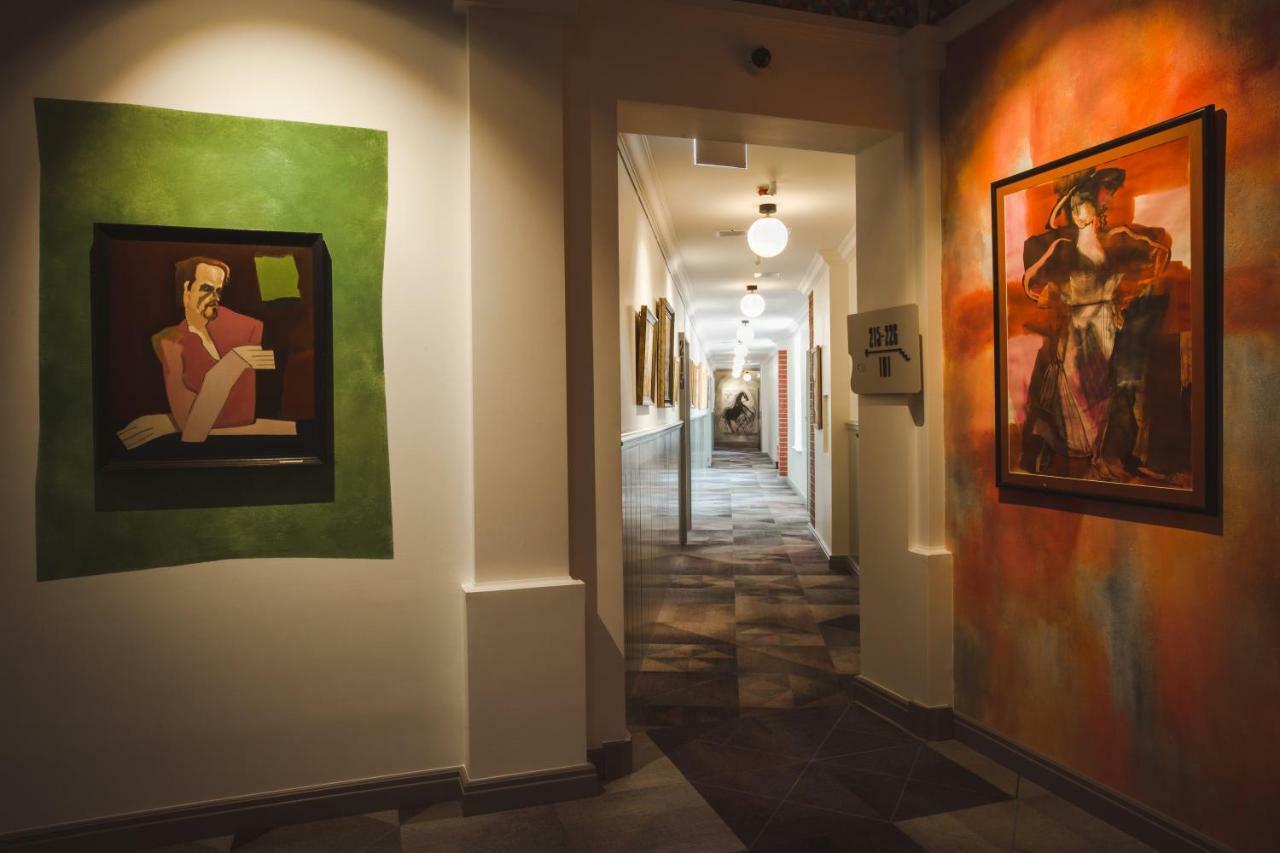 Art Hotel Roma Лиепая Экстерьер фото
